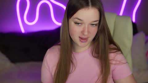 Snapshot of donnalust chatting on 29, 11, 2025 DONNA online show from 29, 11, 2025