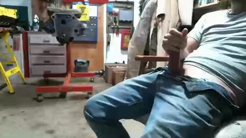 Snapshot of donniestone chatting on 11, 10, 2025 donniestone online show from 11, 10, 2025