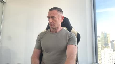 Donny online show from 10, 10, 2025