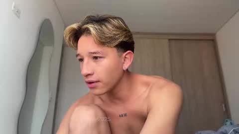 Snapshot of dontcallmeangell chatting on 15, 1, 2026 dontcallmeangell online show from 15, 1, 2026