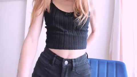 Sam online show from 4, 11, 2025