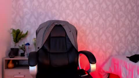 dorian_mystery online show from 18, 1, 2025