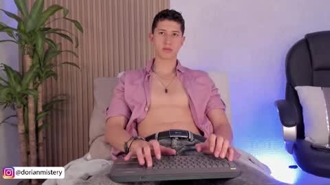 dorian_mystery online show from 3, 10, 2025