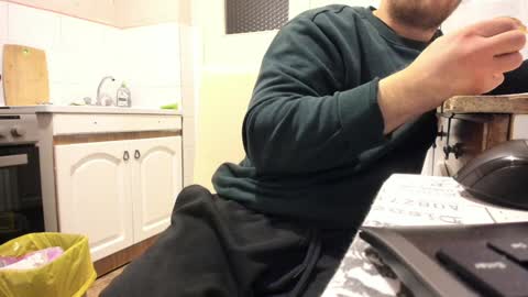 Snapshot of doriancretu95 chatting on 22, 1, 2025 menu below online show from 22, 1, 2025