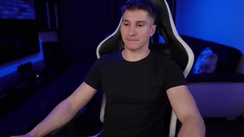 Dorian Reyes online show from 13, 2, 2025