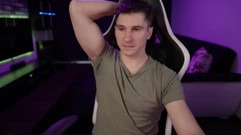 Dorian Reyes online show from 23, 2, 2025