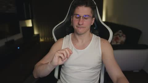 Dorian Reyes online show from 21, 4, 2026