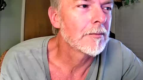 Snapshot of doriansez chatting on 6, 7, 2026 doriansez online show from 6, 7, 2026