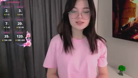 Snapshot of doris_lewis chatting on 9, 11, 2025 Maria online show from 9, 11, 2025