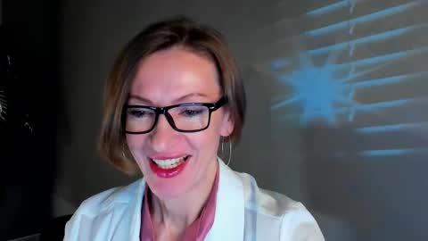 Dorothy Next stream on Monday at 3am-9am online show from 25, 1, 2025