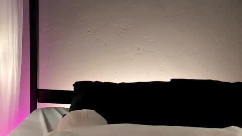 Dorothy Next stream on Monday at 3am-9am online show from 26, 1, 2025