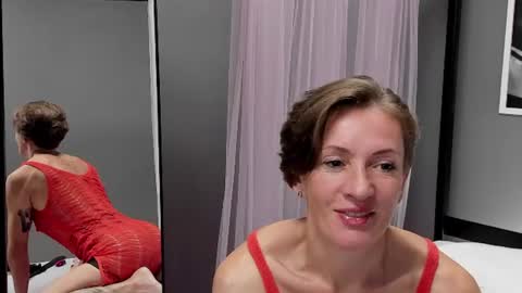 Snapshot of dorothy_meyer chatting on 27, 6, 2026 Dorothy Next stream on Monday at 3am-9am online show from 27, 6, 2026