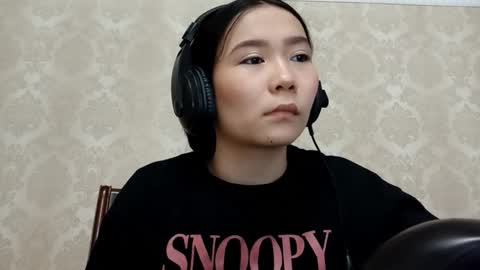 Snapshot of dorothygreene chatting on 19, 10, 2025 YuKi online show from 19, 10, 2025