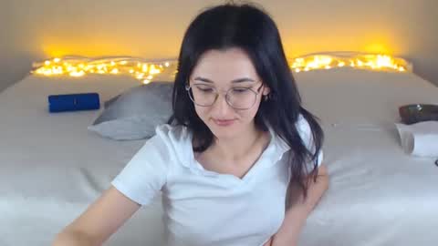 Snapshot of dorotty_ chatting on 3, 12, 2024 Your Dorotty online show from 3, 12, 2024