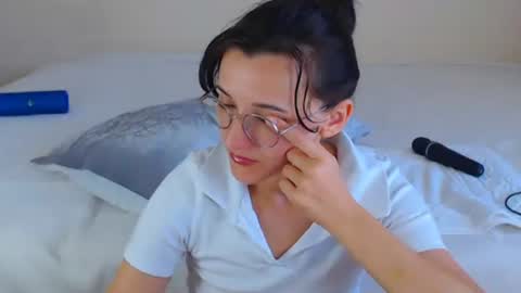 Snapshot of dorotty_ chatting on 10, 9, 2025 Your Dorotty online show from 10, 9, 2025