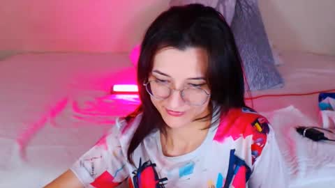 Snapshot of dorotty_ chatting on 12, 10, 2025 Your Dorotty online show from 12, 10, 2025