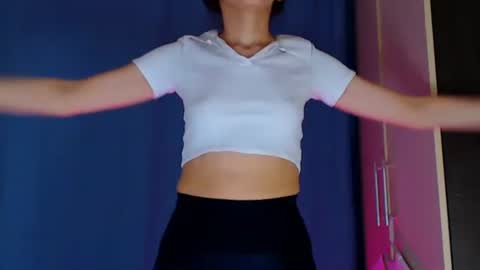 Snapshot of dorotty_ chatting on 27, 10, 2025 Your Dorotty online show from 27, 10, 2025