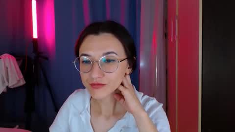 Snapshot of dorotty_ chatting on 9, 11, 2025 Your Dorotty online show from 9, 11, 2025