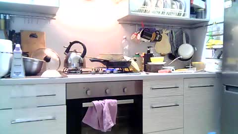 Snapshot of dorrie_ann chatting on 14, 12, 2024 Dorrie Ann online show from 14, 12, 2024