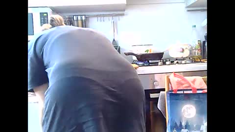 Snapshot of dorrie_ann chatting on 11, 1, 2025 Dorrie Ann online show from 11, 1, 2025