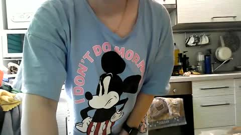 Snapshot of dorrie_ann chatting on 25, 2, 2025 Dorrie Ann online show from 25, 2, 2025