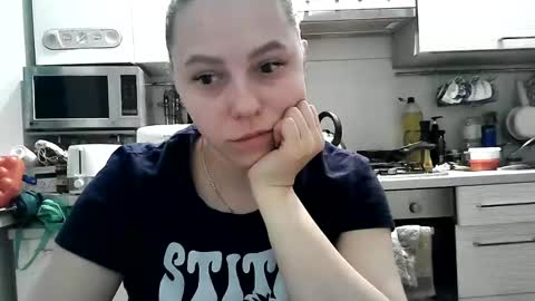 Snapshot of dorrie_ann chatting on 25, 2, 2025 Dorrie Ann online show from 25, 2, 2025