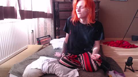 stupid ass online show from 22, 1, 2025