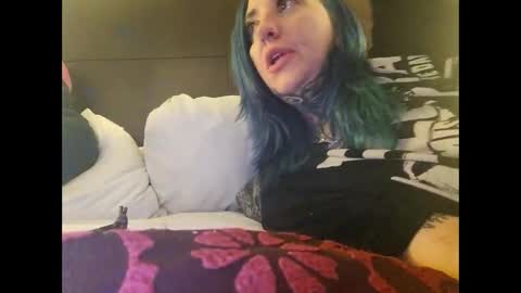 dosedgirl online show from 14, 12, 2024