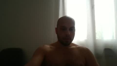 Snapshot of dotcris chatting on 3, 3, 2026 dotcris online show from 3, 3, 2026