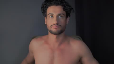 Snapshot of double_luckystrike chatting on 12, 12, 2024 Keen online show from 12, 12, 2024