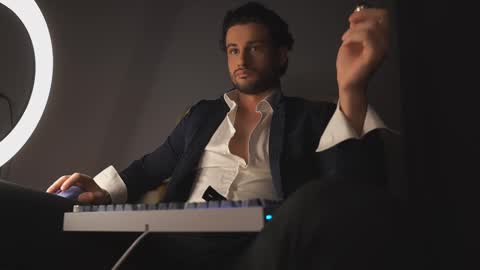 Snapshot of double_luckystrike chatting on 5, 3, 2025 Keen online show from 5, 3, 2025