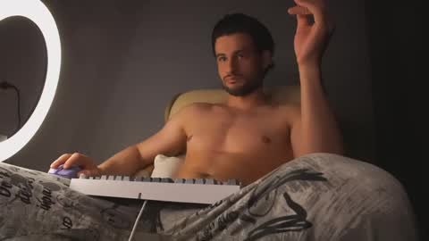 Snapshot of double_luckystrike chatting on 6, 3, 2025 Keen online show from 6, 3, 2025