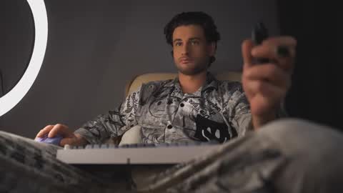 Snapshot of double_luckystrike chatting on 7, 3, 2025 Keen online show from 7, 3, 2025