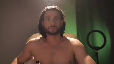 Snapshot of double_luckystrike chatting on 27, 10, 2025 Keen online show from 27, 10, 2025