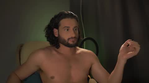 Snapshot of double_luckystrike chatting on 10, 11, 2025 Keen online show from 10, 11, 2025