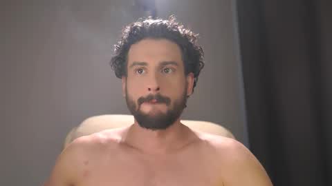 Snapshot of double_luckystrike chatting on 9, 2, 2026 Keen online show from 9, 2, 2026