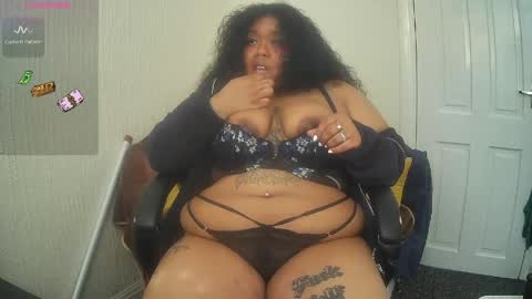 DeeDee online show from 23, 4, 2026