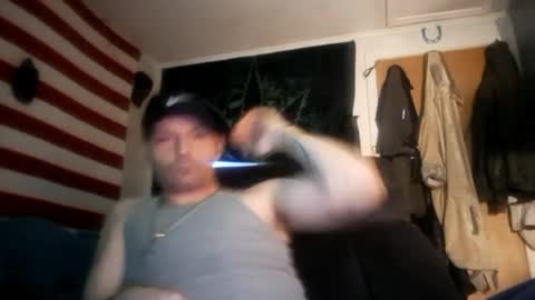 dougiebisme online show from 17, 6, 2026