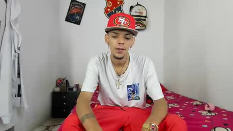 Snapshot of douglas_gallegos chatting on 20, 1, 2025 douglas_gallegos online show from 20, 1, 2025