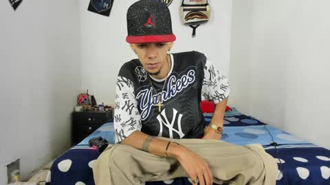 Snapshot of douglas_gallegos chatting on 21, 1, 2025 douglas_gallegos online show from 21, 1, 2025