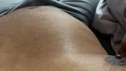 Snapshot of down4hairy chatting on 27, 1, 2025 down4hairy online show from 27, 1, 2025