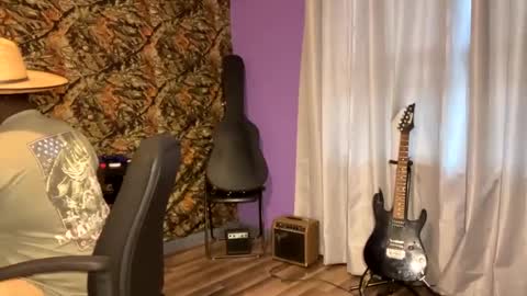 MrPirated online show from 1, 1, 2025