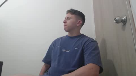 draco_boy2000 online show from 18, 11, 2025