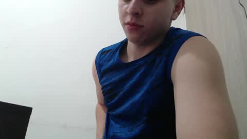 Snapshot of draco_boy2000 chatting on 21, 4, 2026 draco_boy2000 online show from 21, 4, 2026