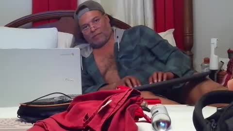 dragomoon70 online show from 2, 4, 2026