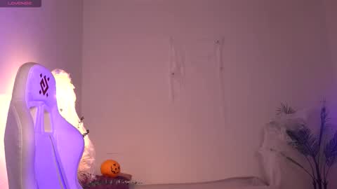 Lisbeth Salander online show from 3, 11, 2025