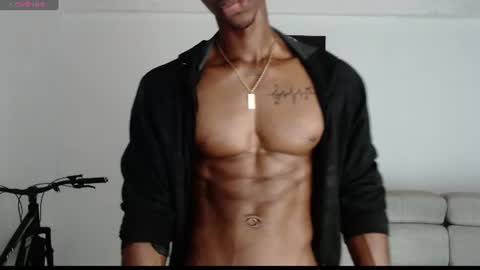 Snapshot of drake_brown_23 chatting on 24, 6, 2026 Drake 23 online show from 24, 6, 2026