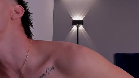 Snapshot of drake_carter1 chatting on 9, 10, 2025 drake_carter1 online show from 9, 10, 2025