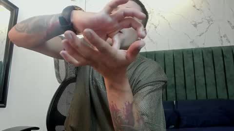 Drake Neuman online show from 4, 2, 2025