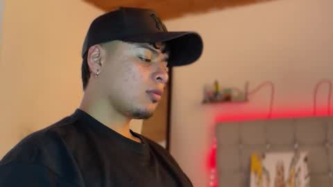 drakeeee online show from 17, 4, 2026